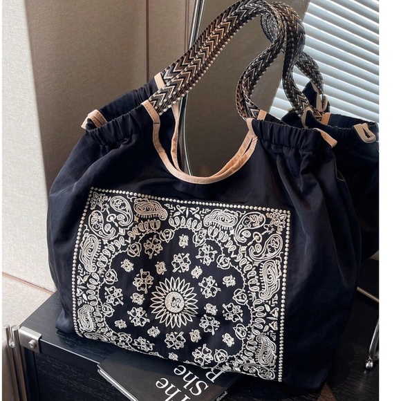 Boho Print Large Size Shoulder Tote Bag - Picture 7 of 9